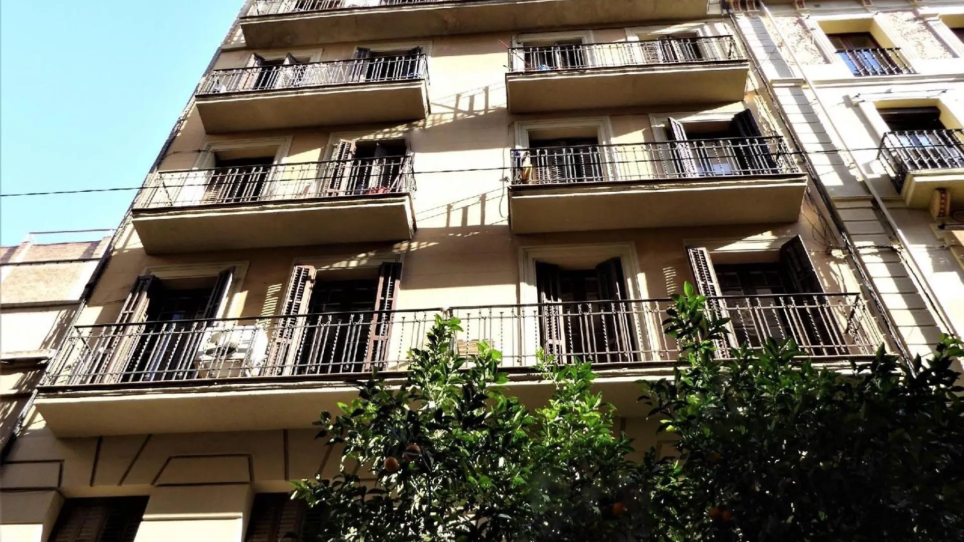 Ferienwohnung Fuer 3 Personen Ca 38 Qm In Barcelona-Gracia, Costa Brava Costa Del Maresme Barcelona